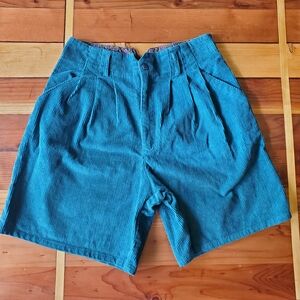 VTG Corduroy 90s High-Waisted Shorts